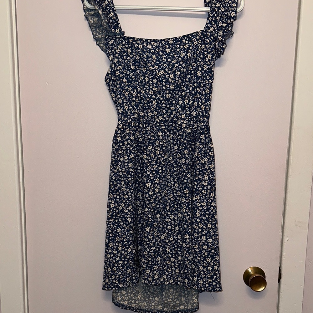 SHEIN Ruffle Sleeve Open Back Dress